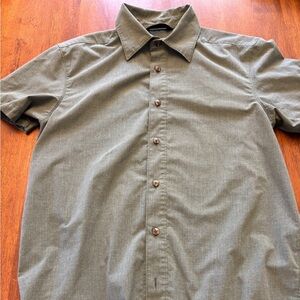 The North Face Forest Green Outerwear hiking shirt size medium